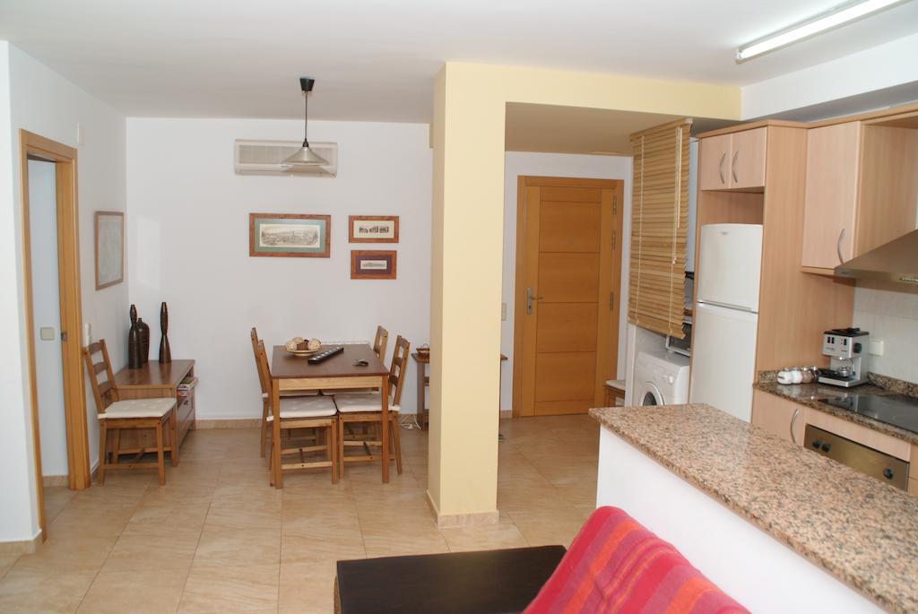Apartamento Deltebre Ruang foto