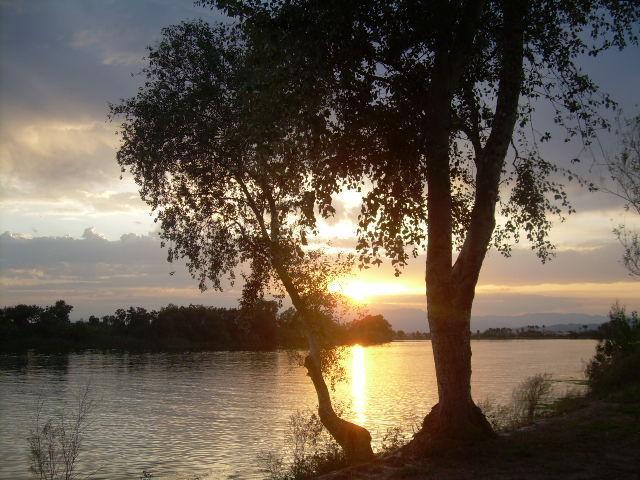 Apartamento Deltebre Bagian luar foto